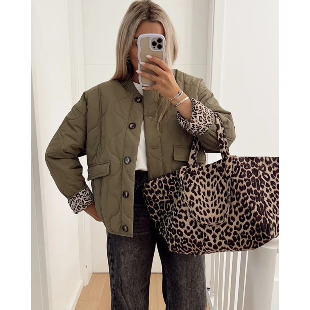 Jacke mit Leopardenfutter