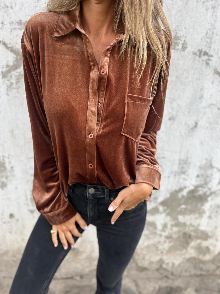 Estelle Velvet Button-Up Bluse